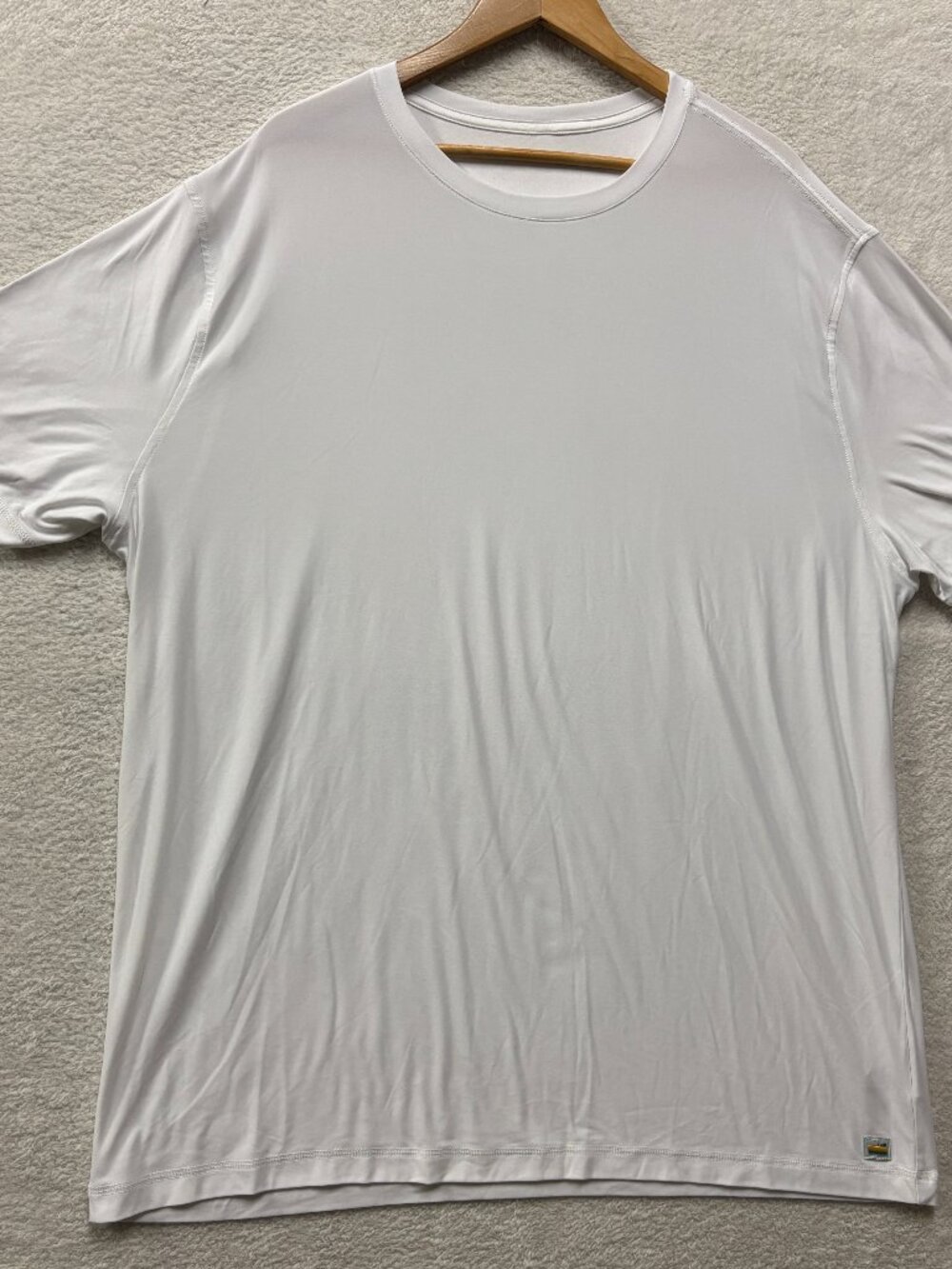 Vuori Strato Tech Tee Mens 3XL White Performance Short Sleeve Shirt V126 3X